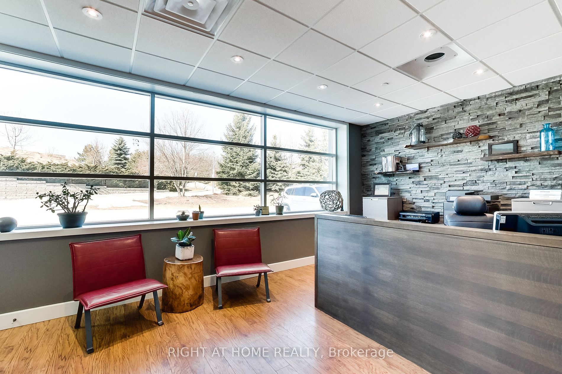 1550 Yorkton Crt, #3
