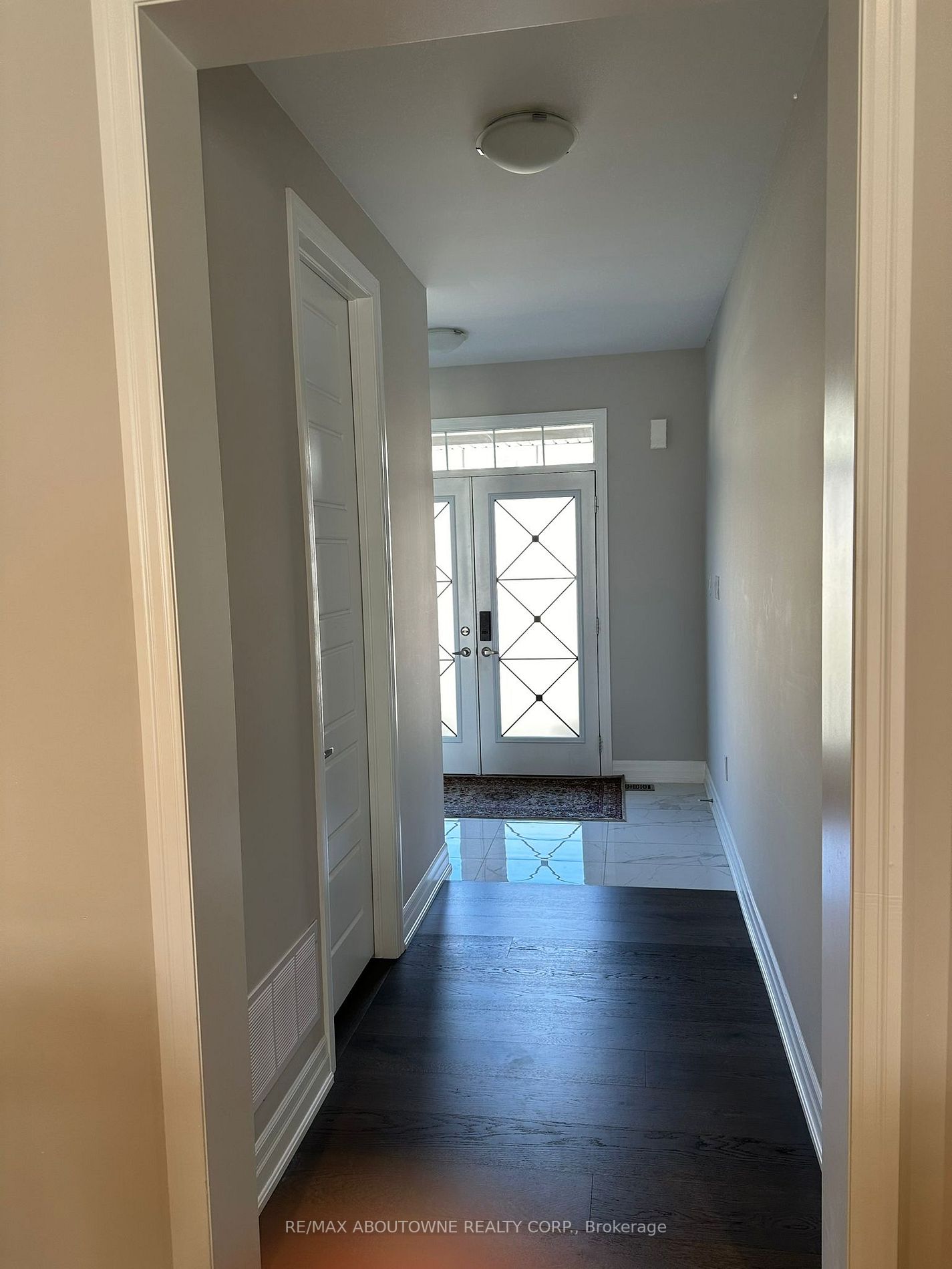 1250 Elderberry Cres