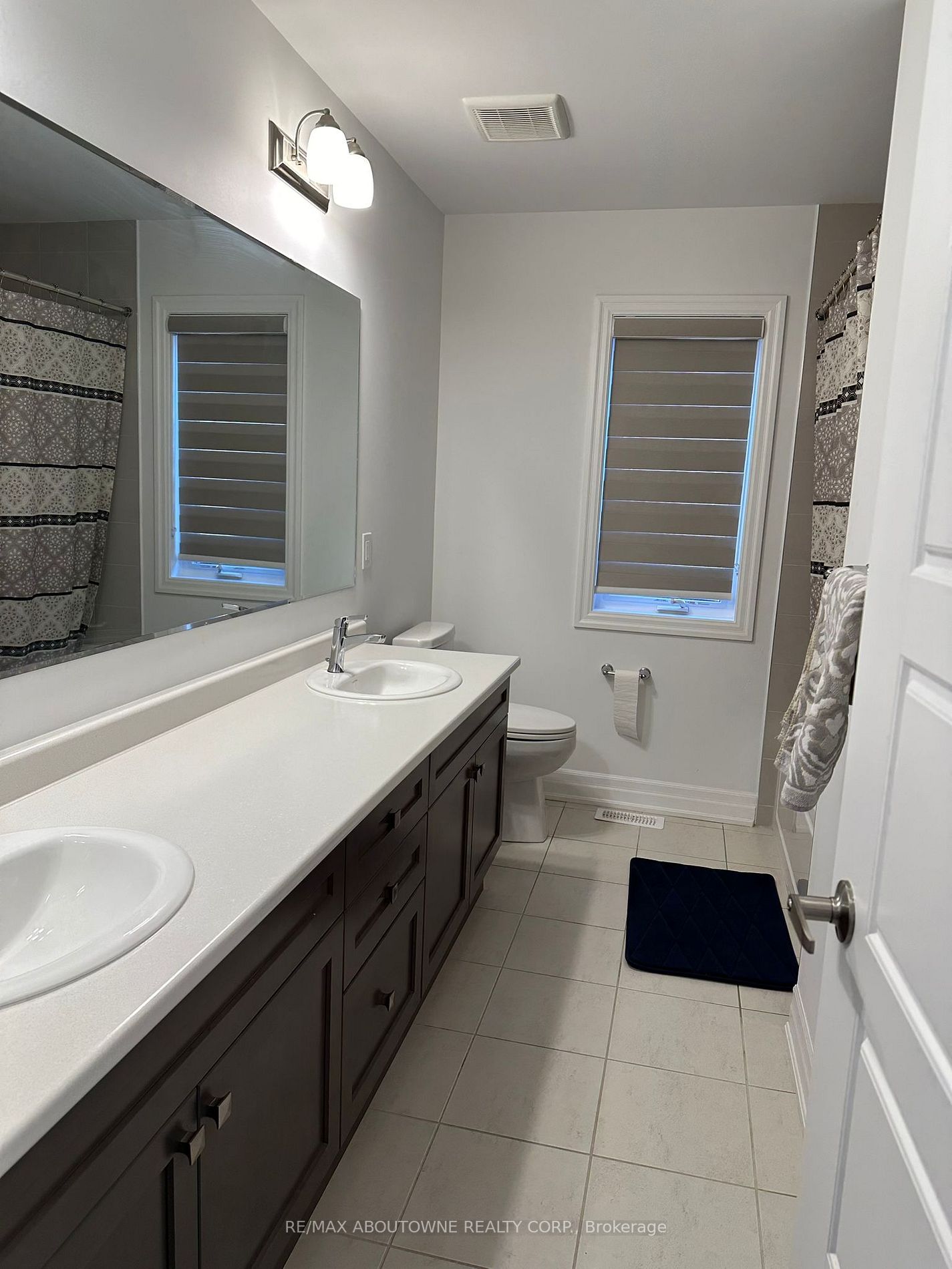 1250 Elderberry Cres