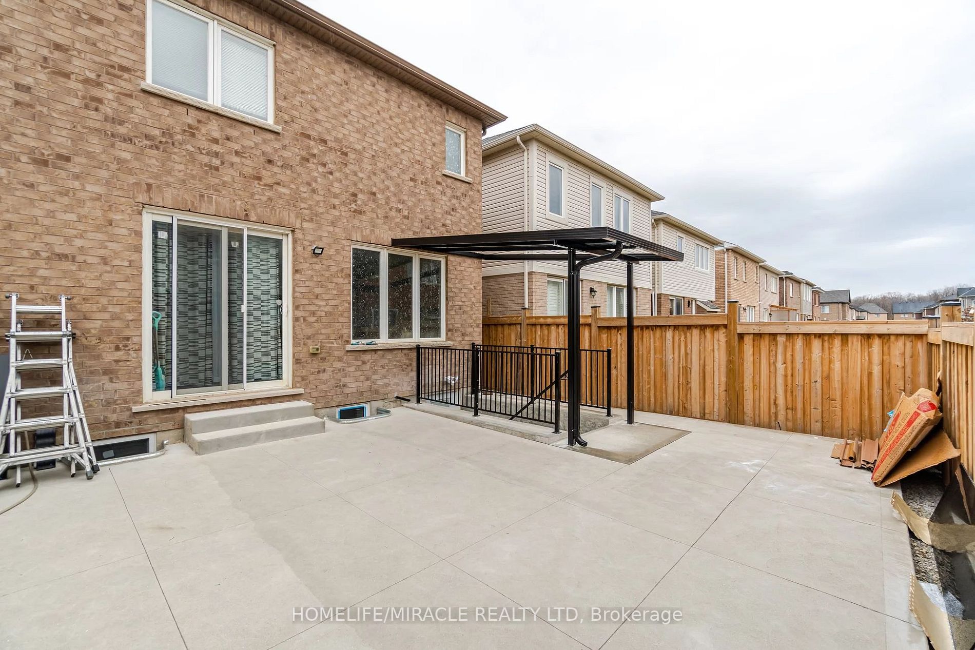 15 Averill Rd