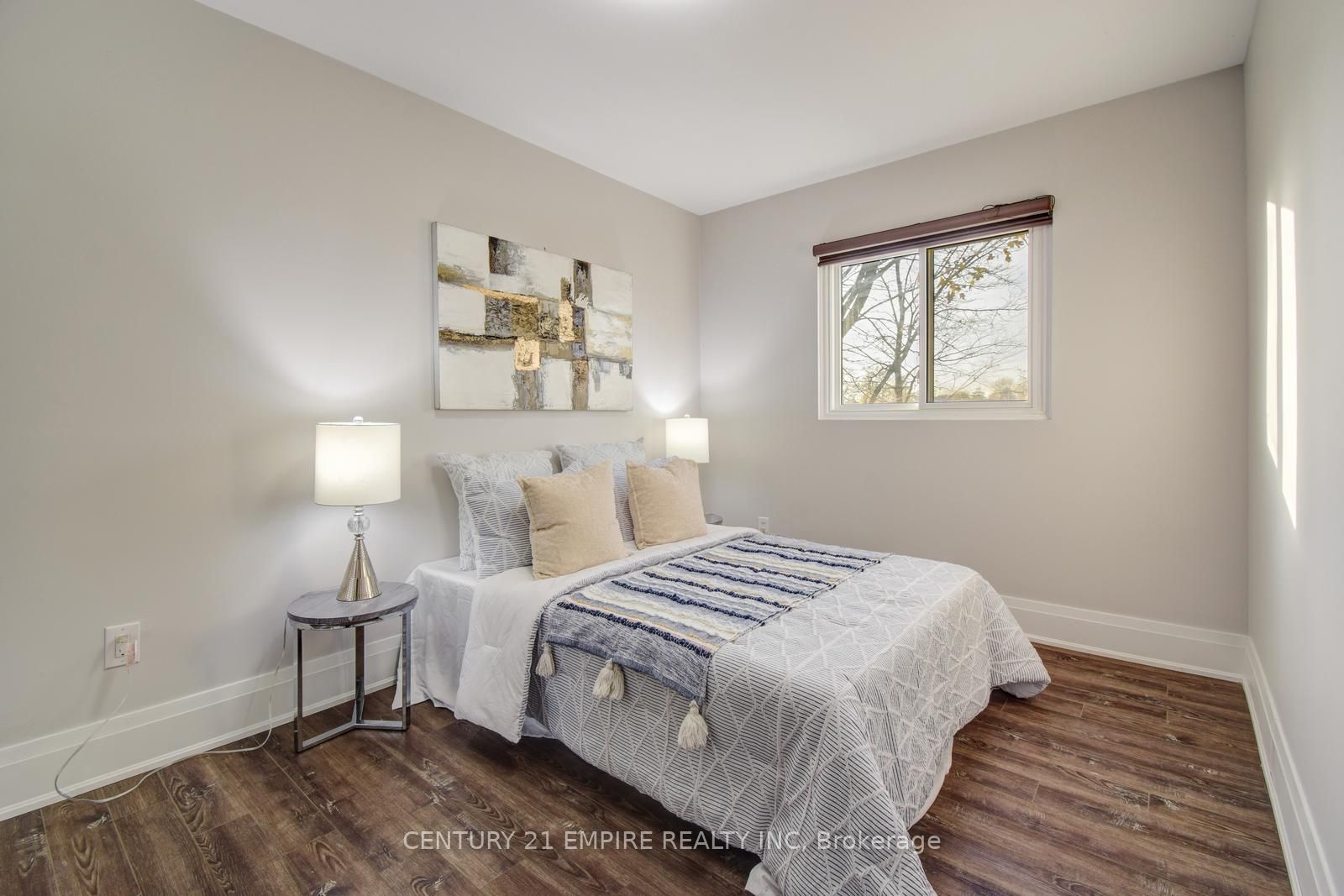 900 Central Park Dr, #30