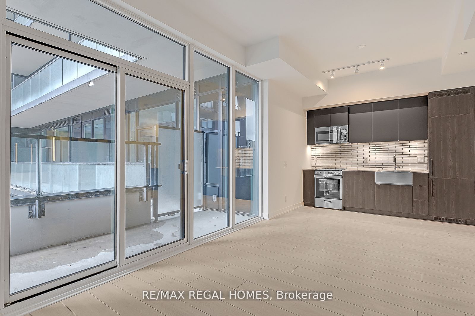 270 Dufferin St, #511