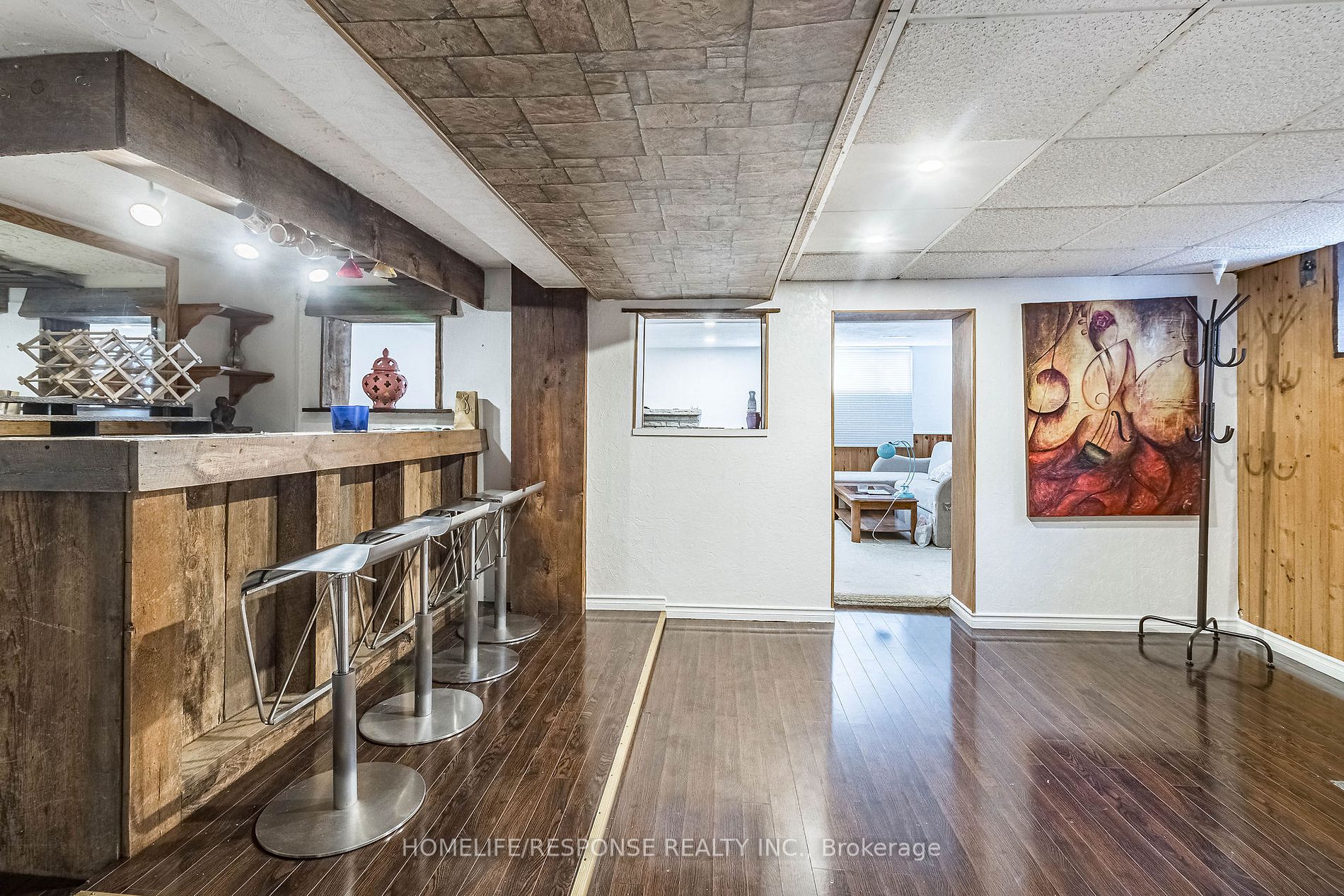 18 ARDSLEY Street