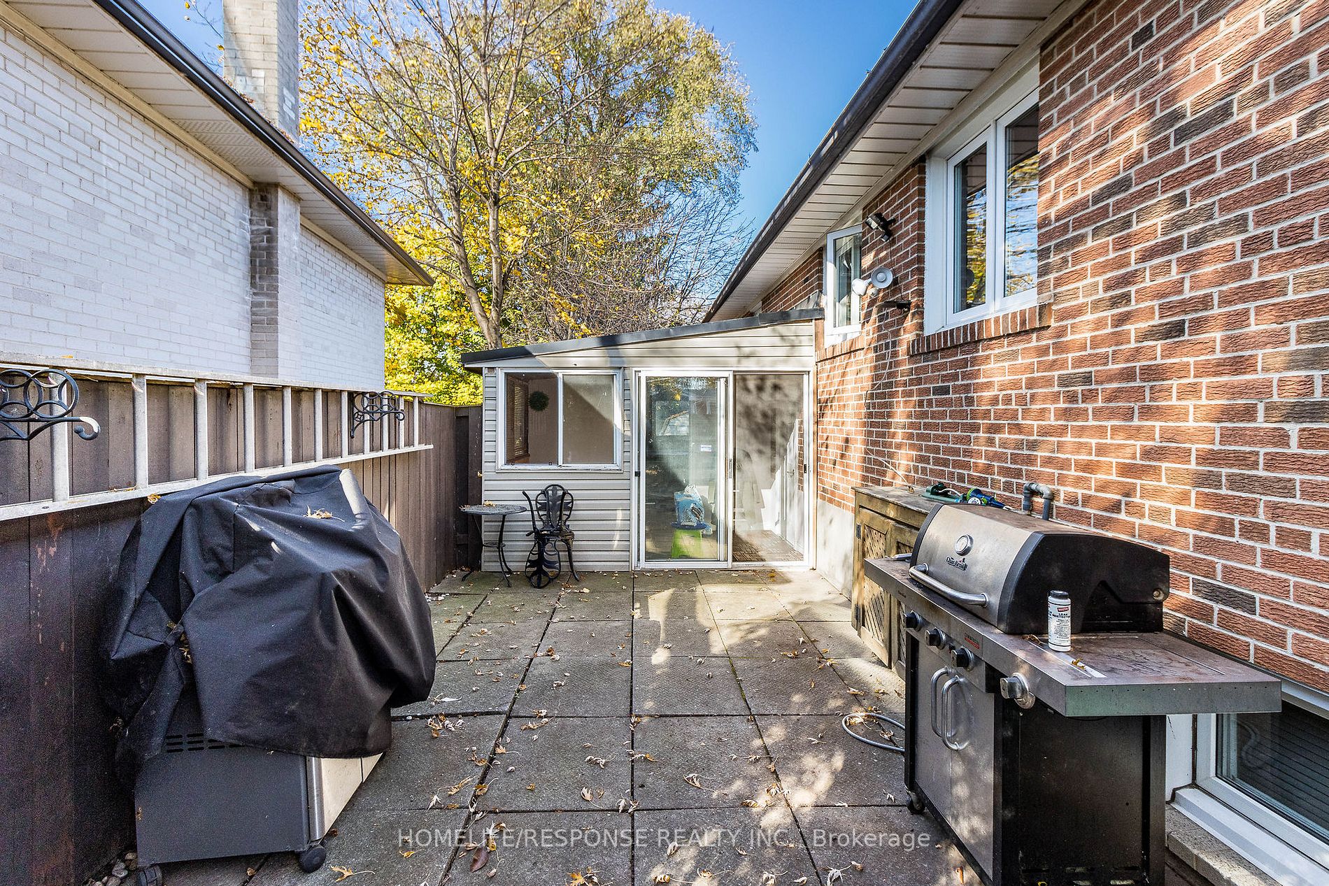 18 ARDSLEY Street