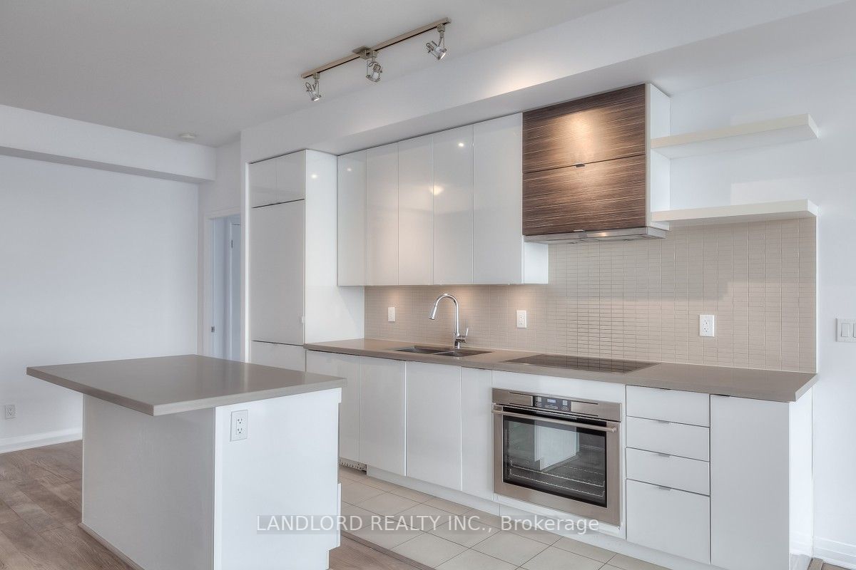 59 Annie Craig Dr, #1603