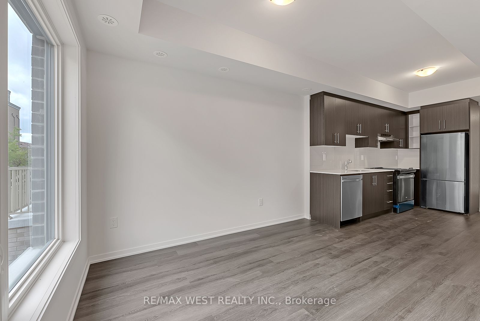 5 William Jackson Way, #58
