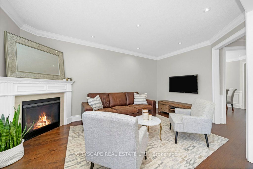50 Brookwater Cres