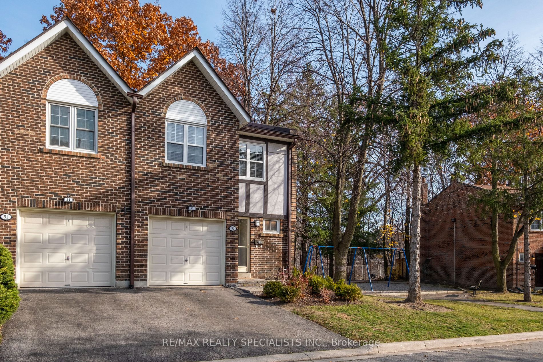 2120 Rathburn Rd E, #52