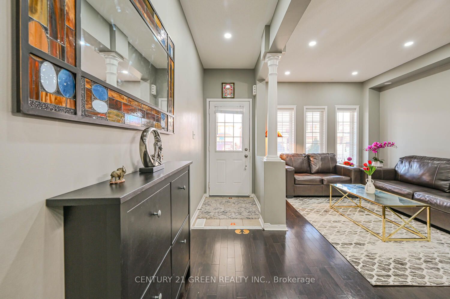 9 Owens Rd