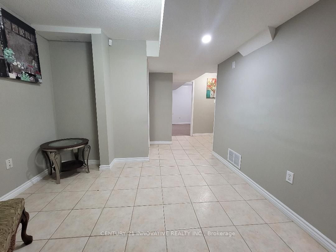 56 Native Landing Cres