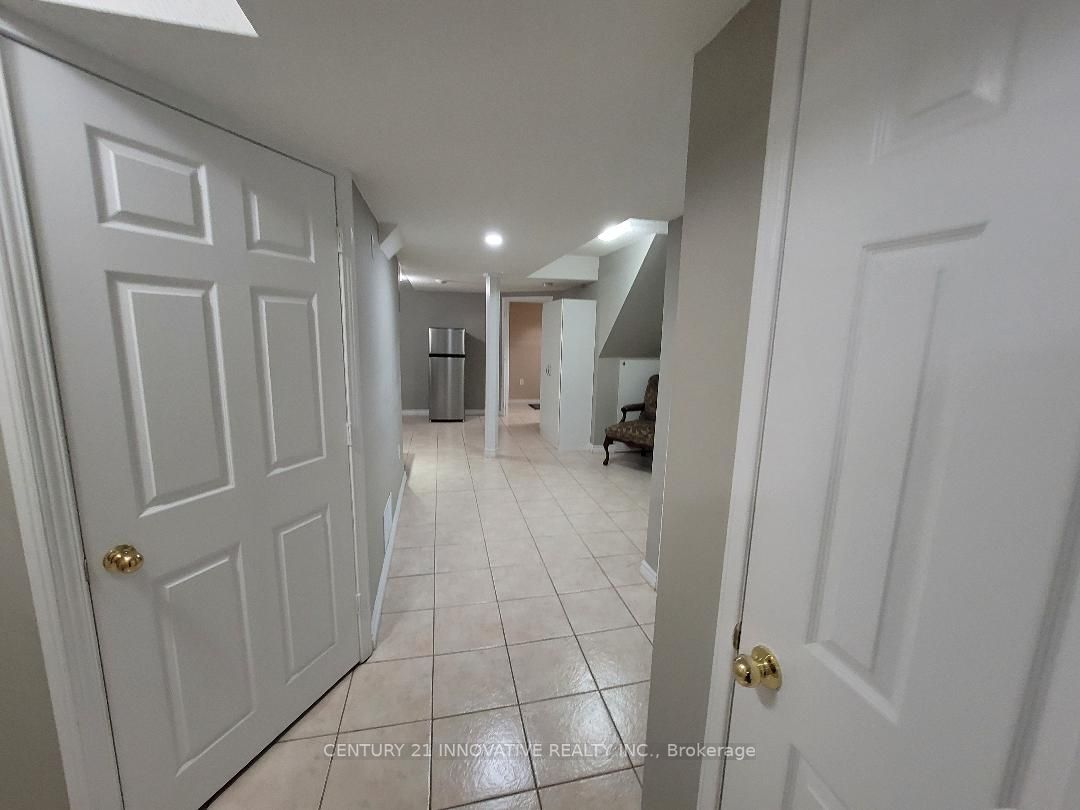 56 Native Landing Cres
