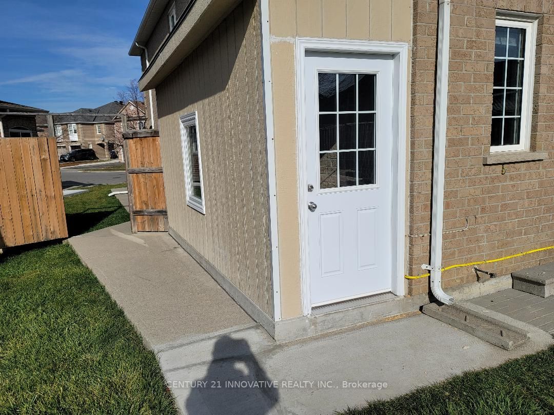 56 Native Landing Cres