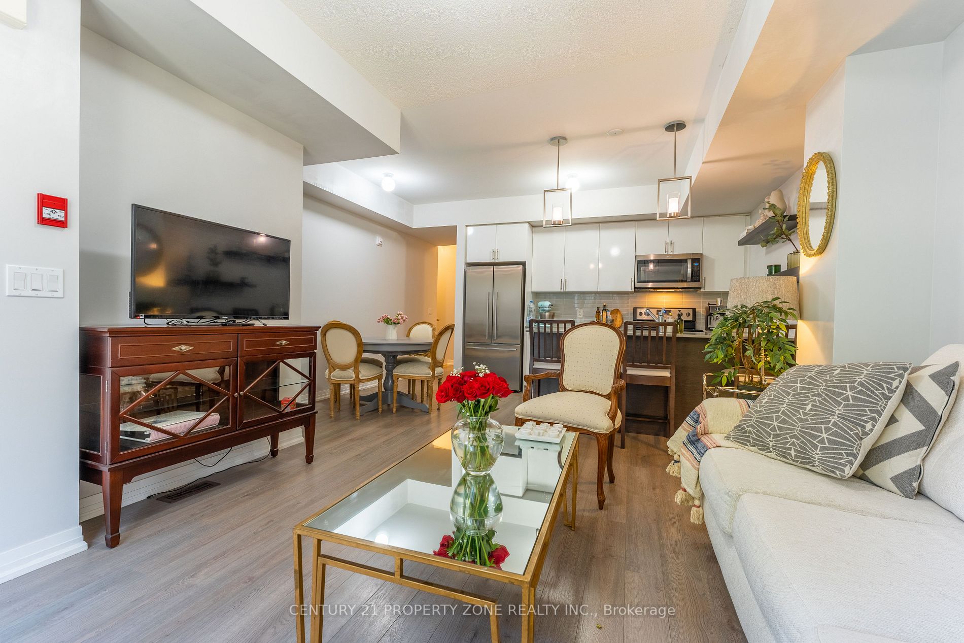 1206 Main St E, #110