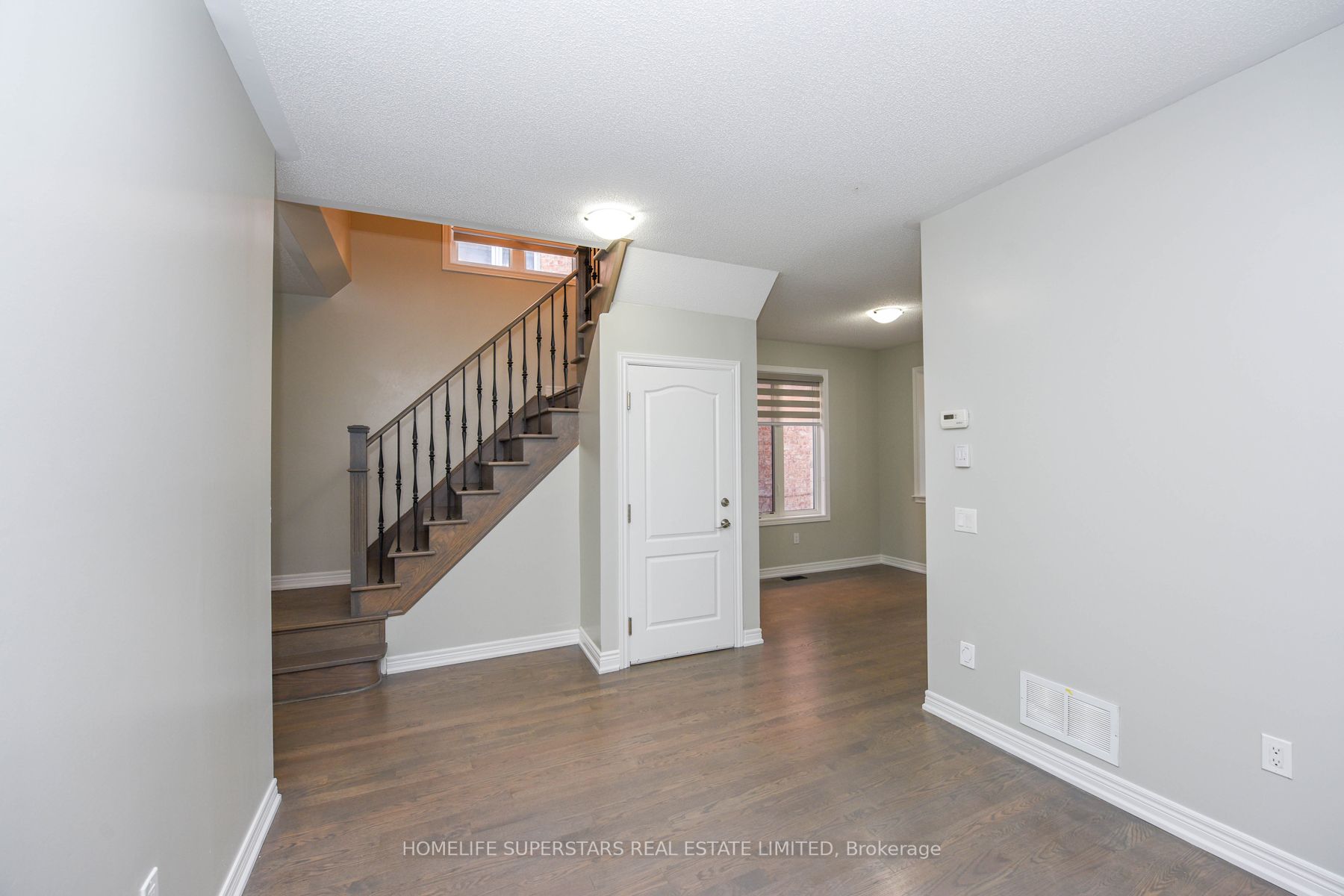 71 Speedwell St