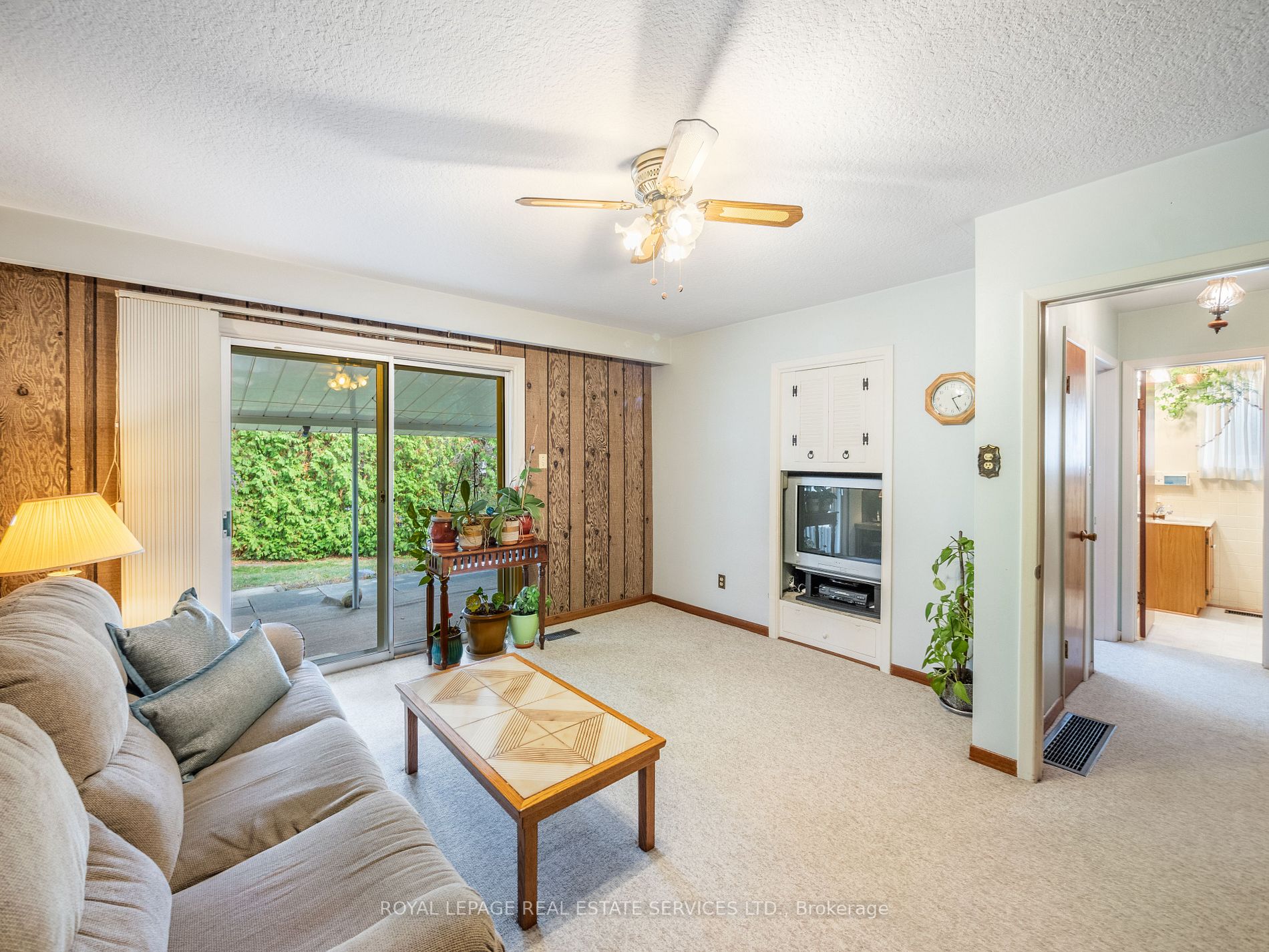 269 Martin Grove Rd