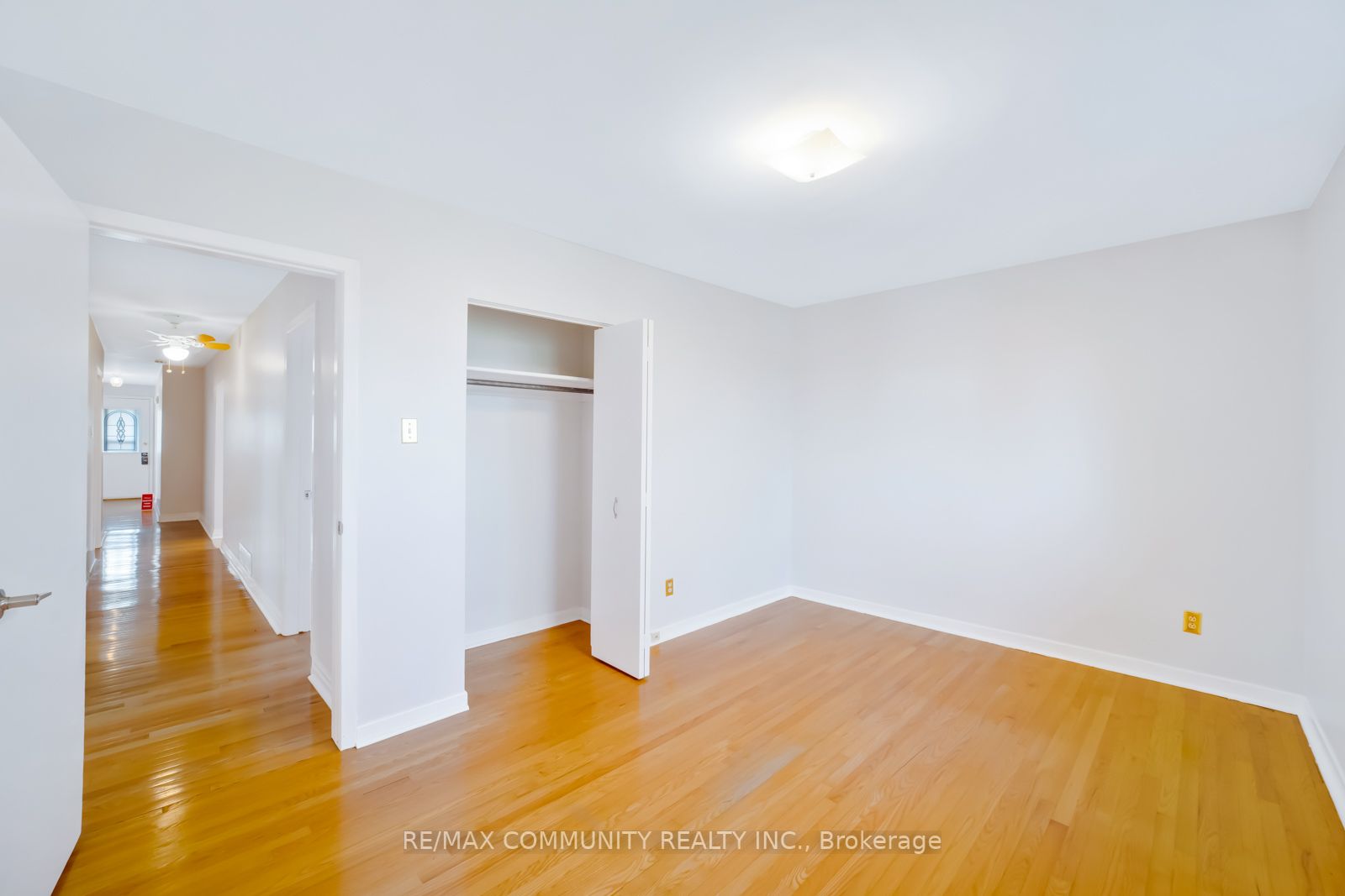 3263 Cawthra Rd