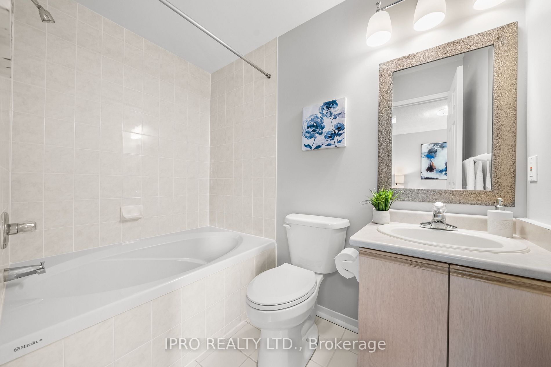 1480 Britannia Rd W, #51