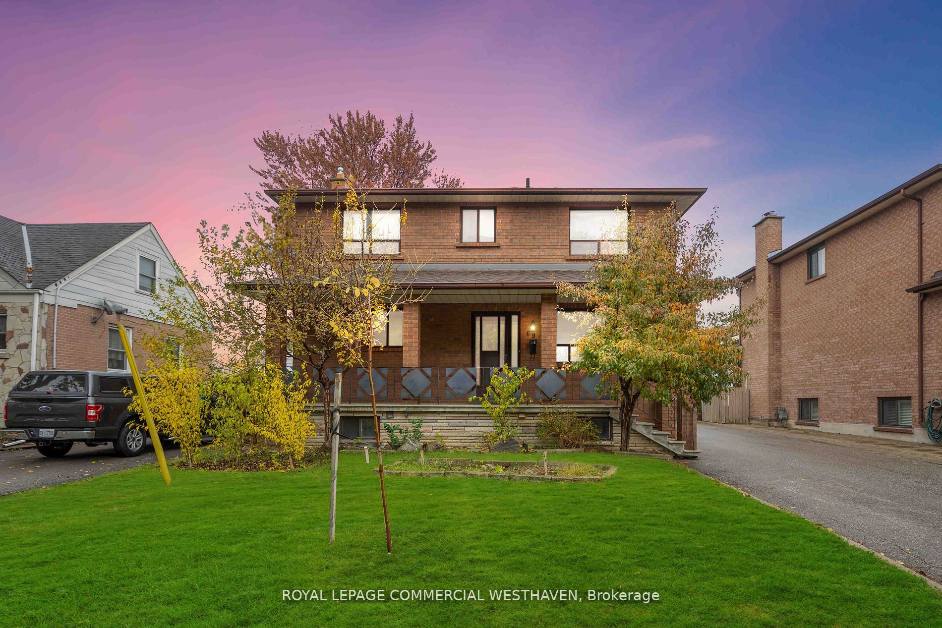69 Winston Park Blvd
