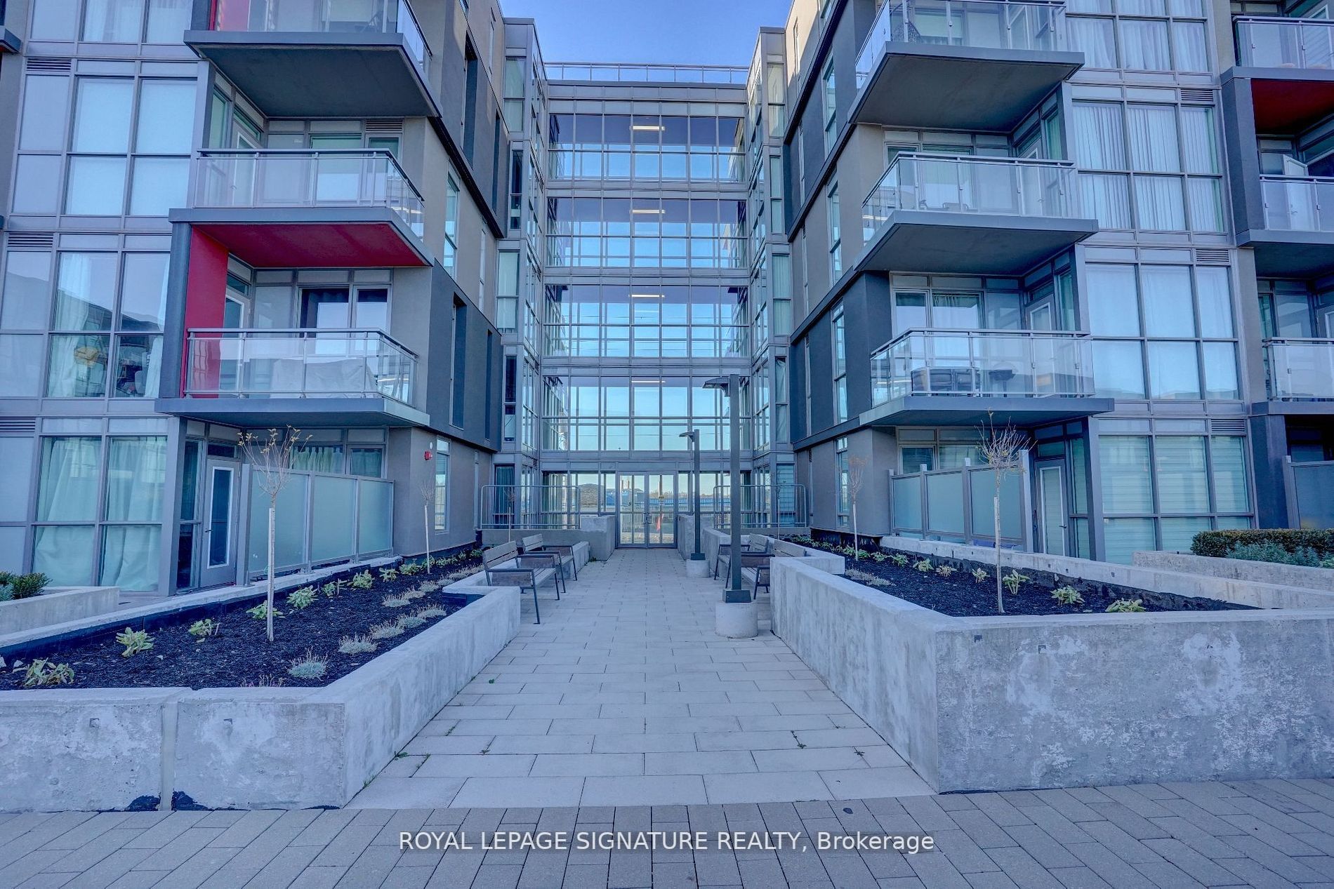 5230 Dundas St, #A403