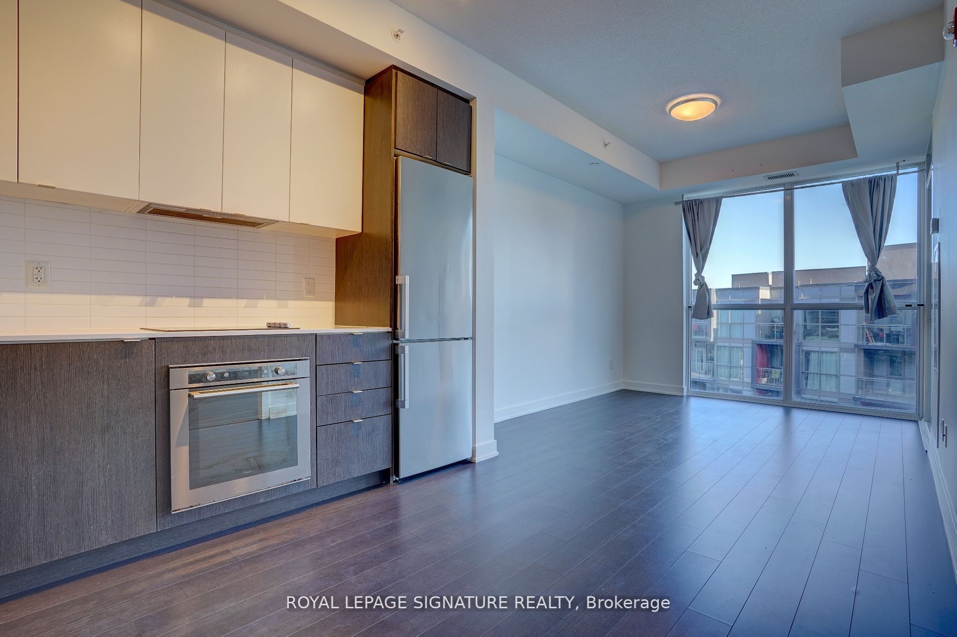 5230 Dundas St, #A403