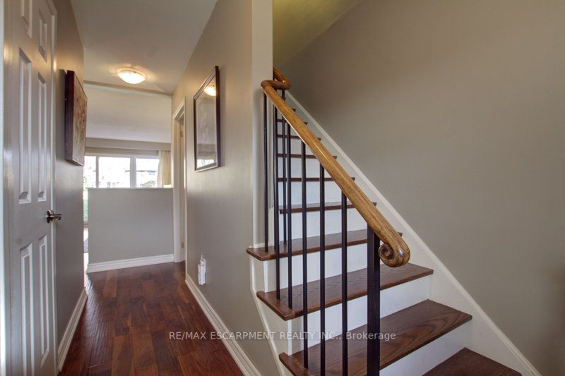 543 Wedgewood Dr, #48
