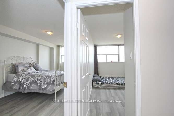 2900 Battleford Rd N, #1501