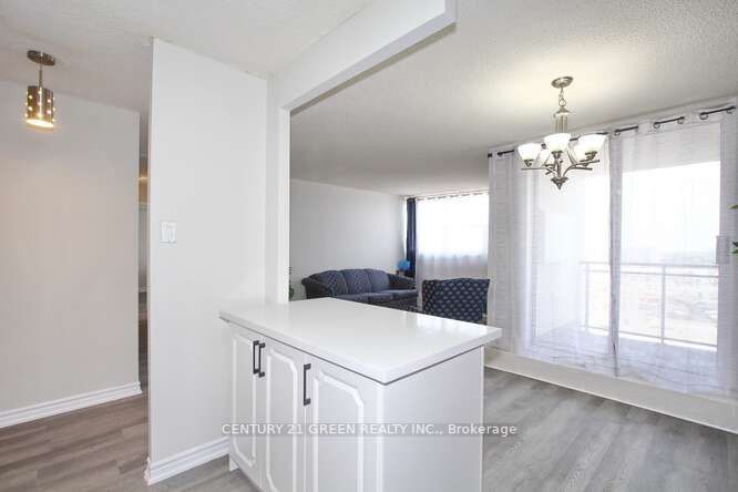 2900 Battleford Rd N, #1501