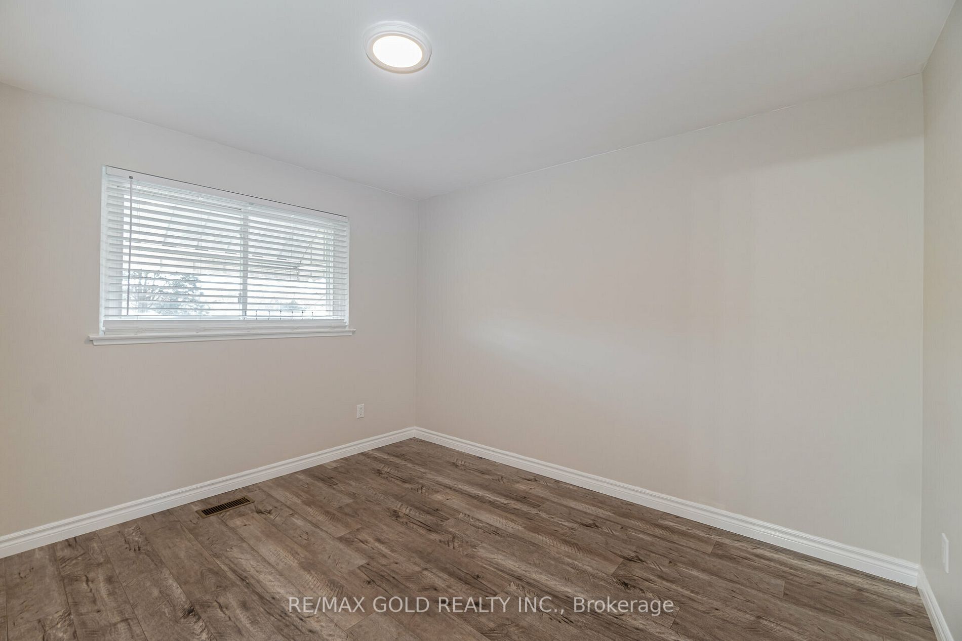 319 Bartley Bull Pkwy