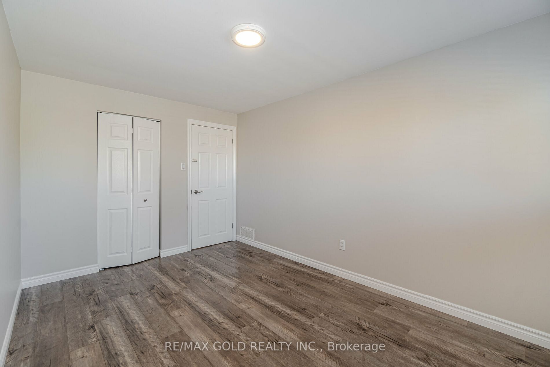 319 Bartley Bull Pkwy