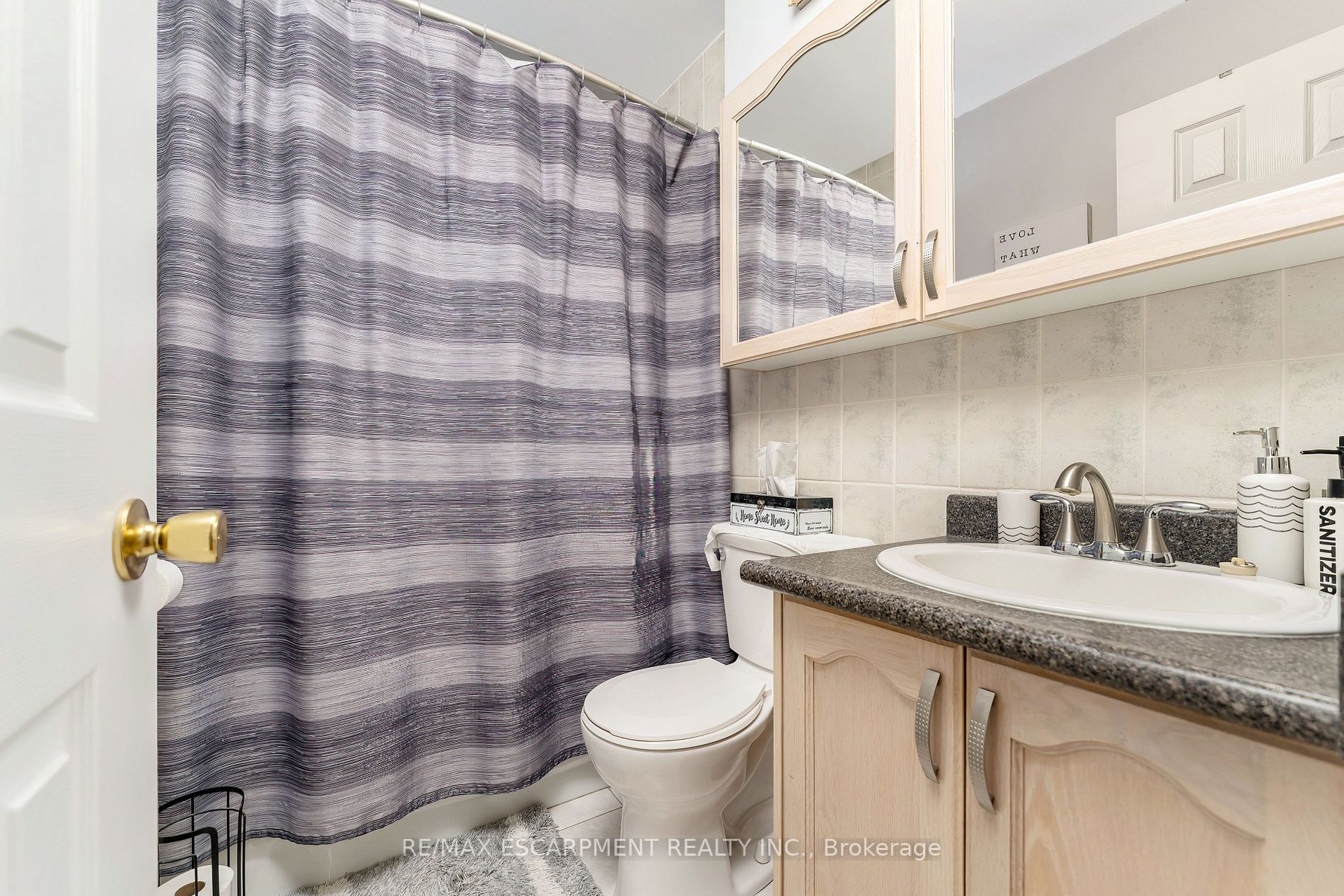 24 Ransom St, #201