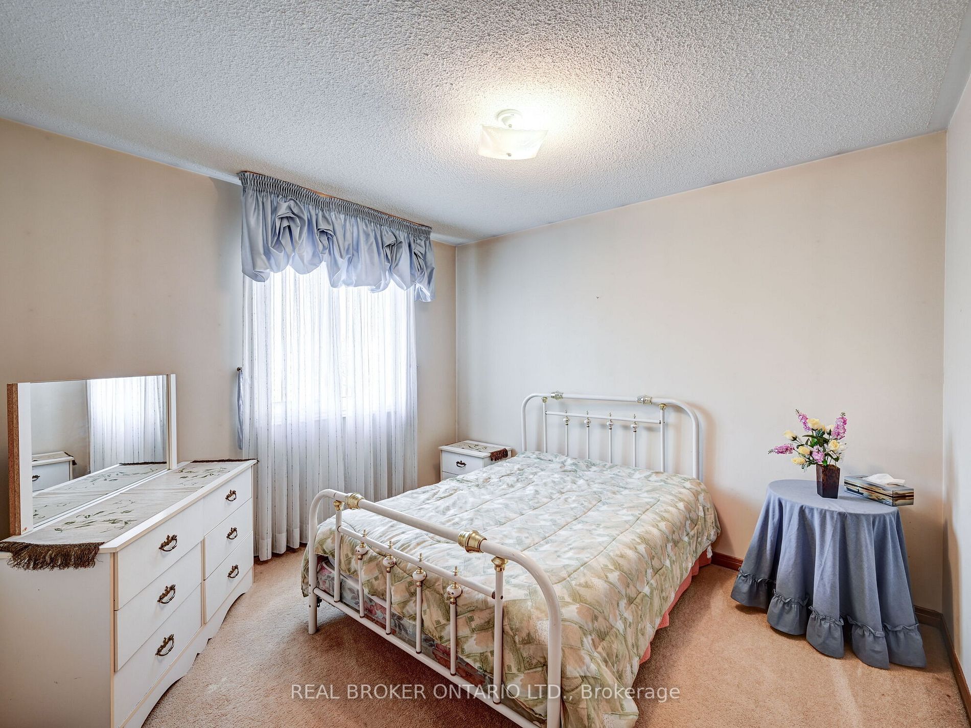 36 Ortona Dr