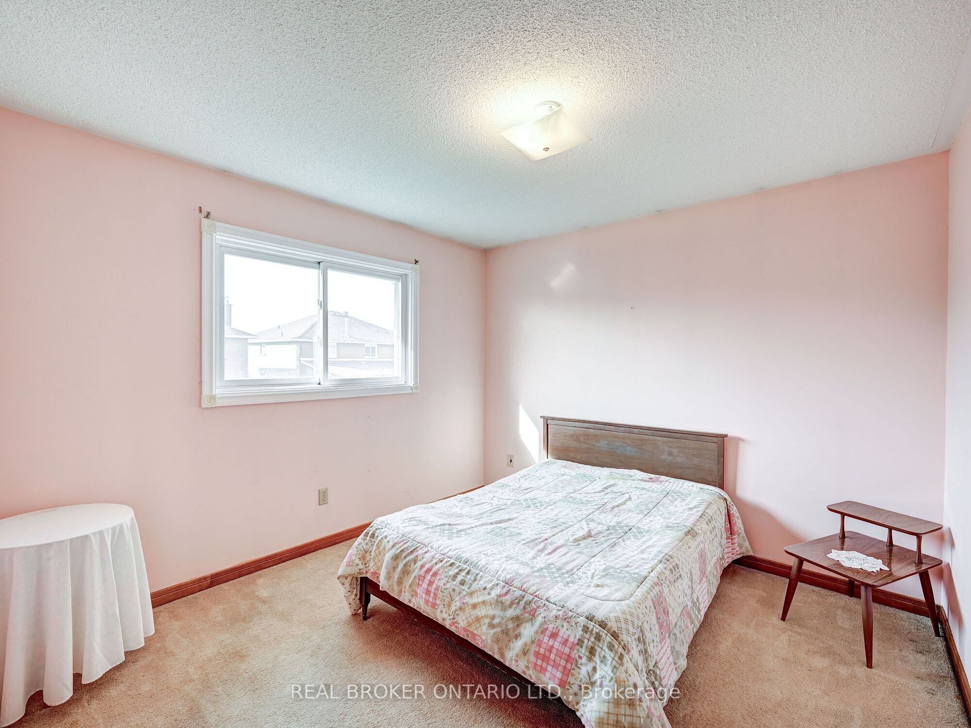 36 Ortona Dr