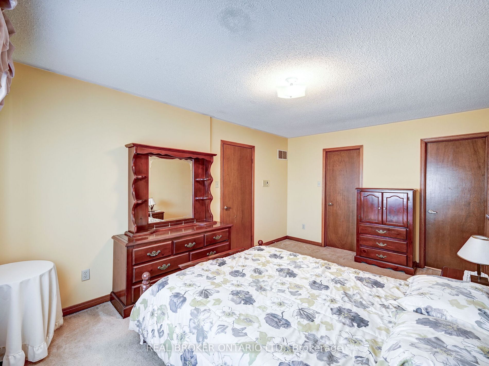 36 Ortona Dr