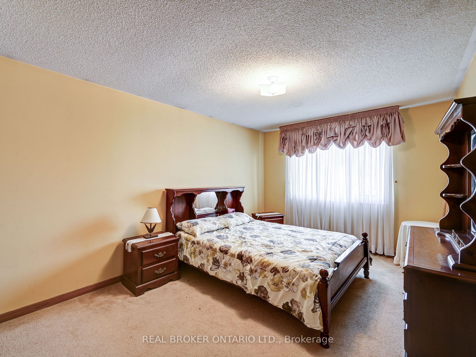 36 Ortona Dr