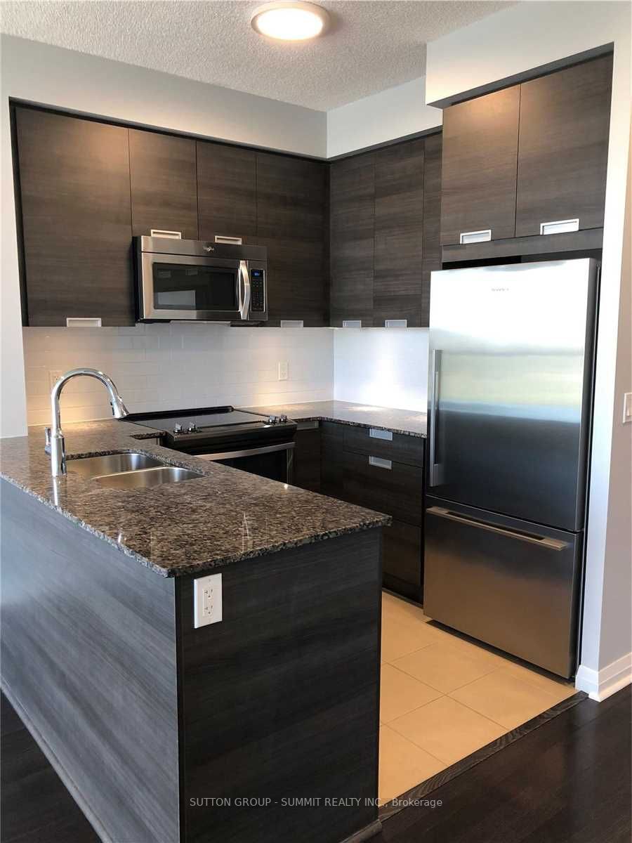 55 Eglinton Ave, #1305