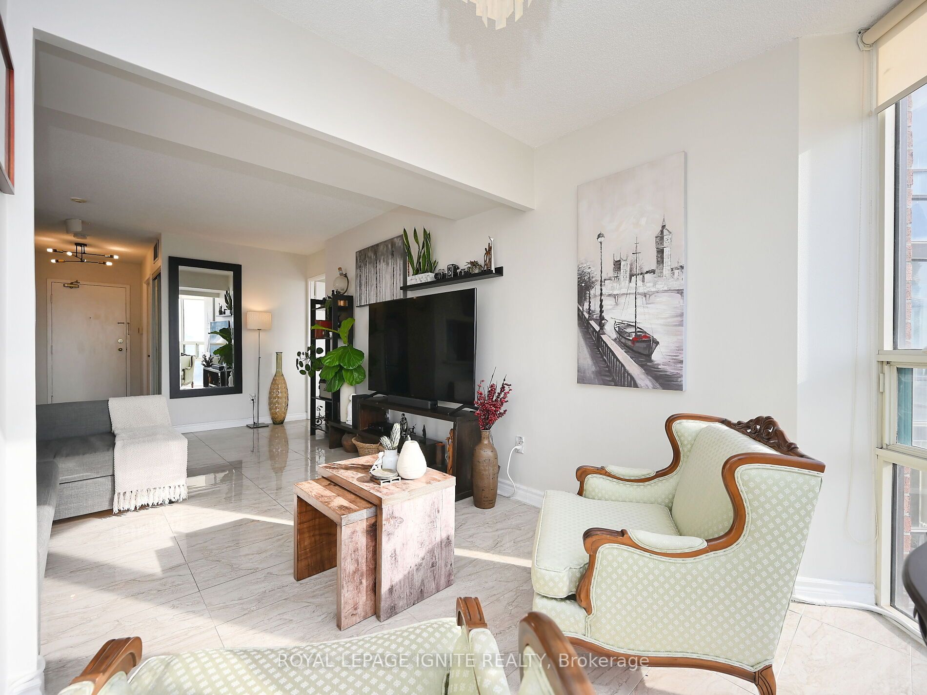285 Enfield Pl, #2009