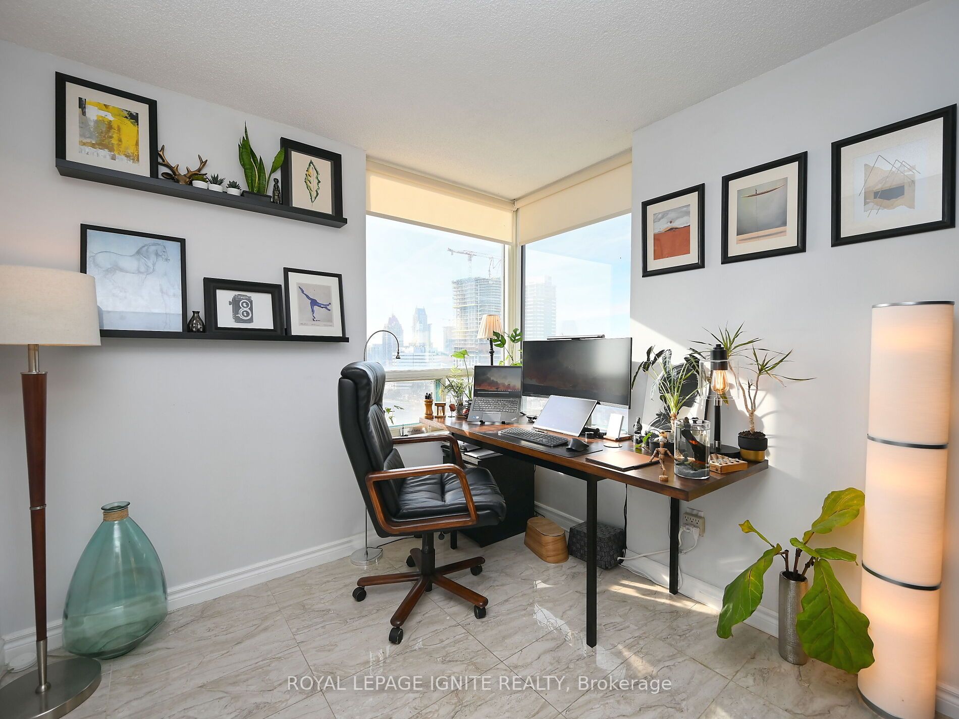 285 Enfield Pl, #2009