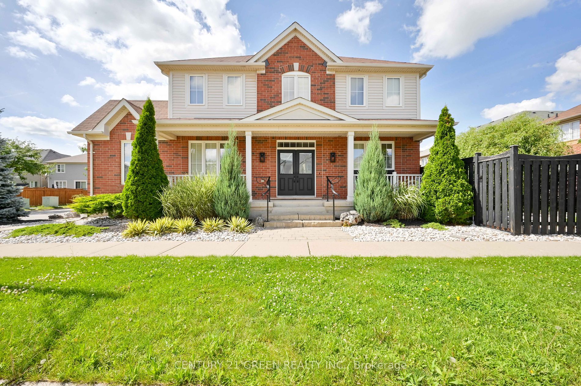 832 Rayner Court