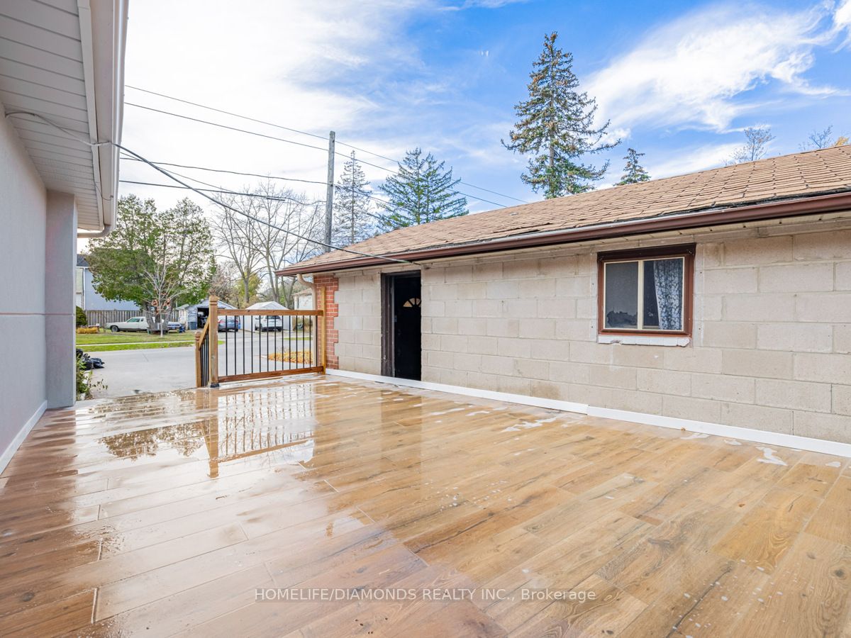 191 Deane Ave