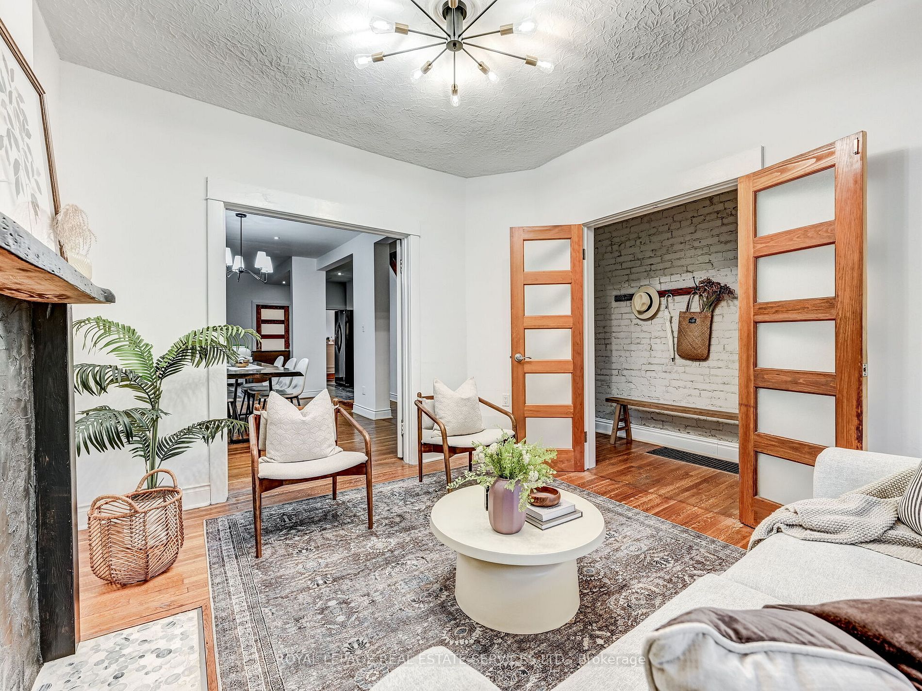 293 Garden Ave