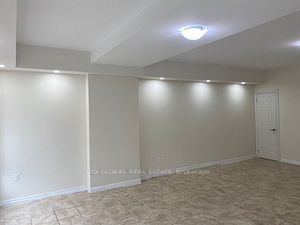 14 Sky Harbour Dr