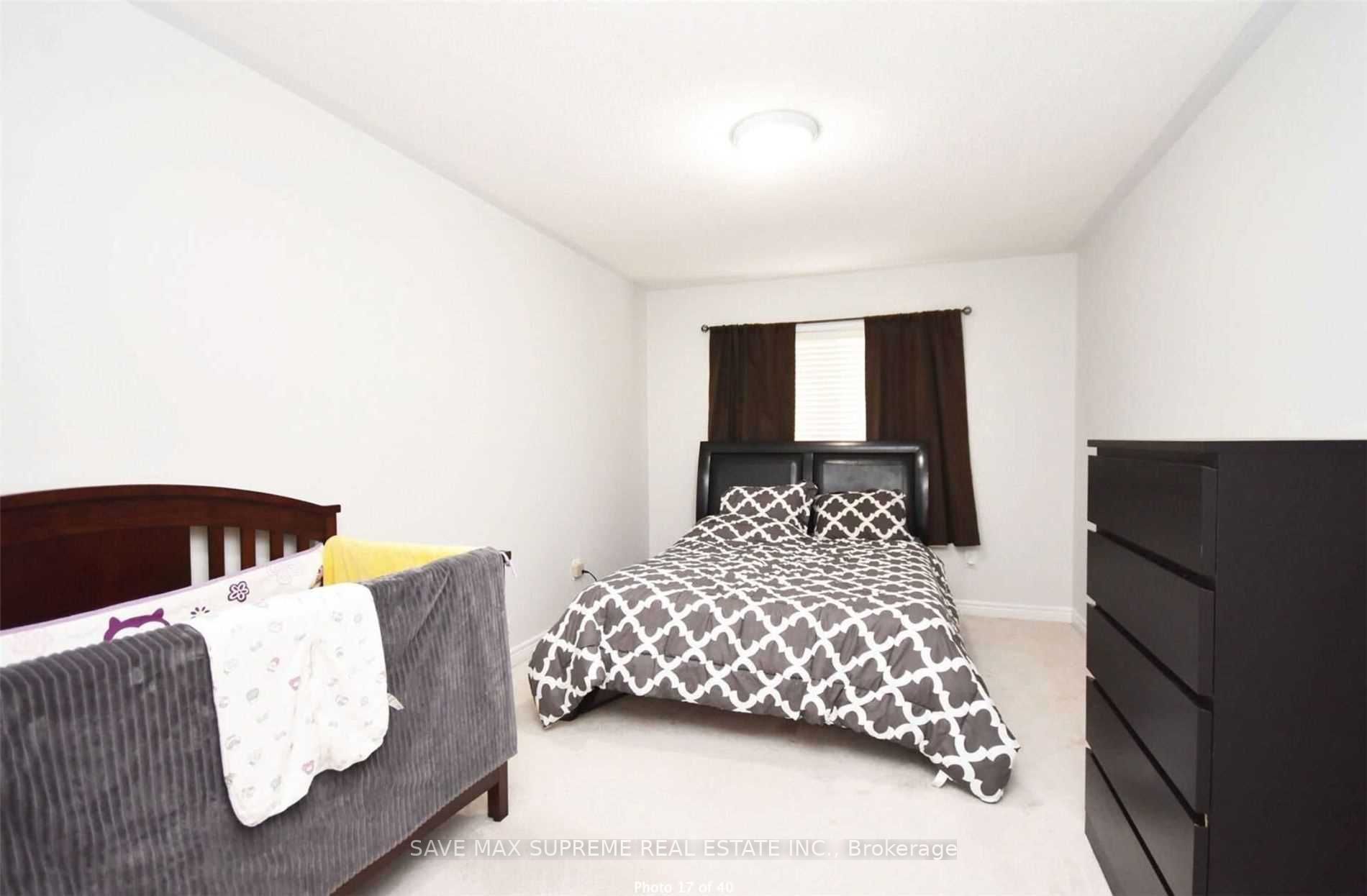 26 Rockbrook Tr
