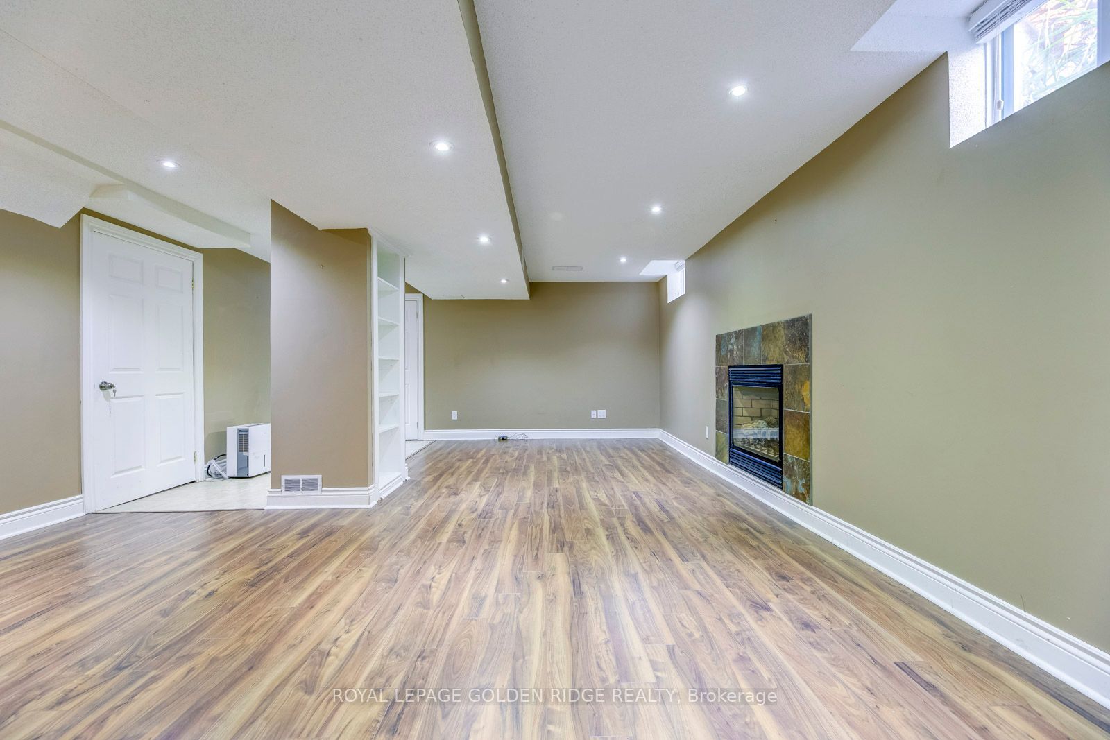 2719 Rosewood Lane