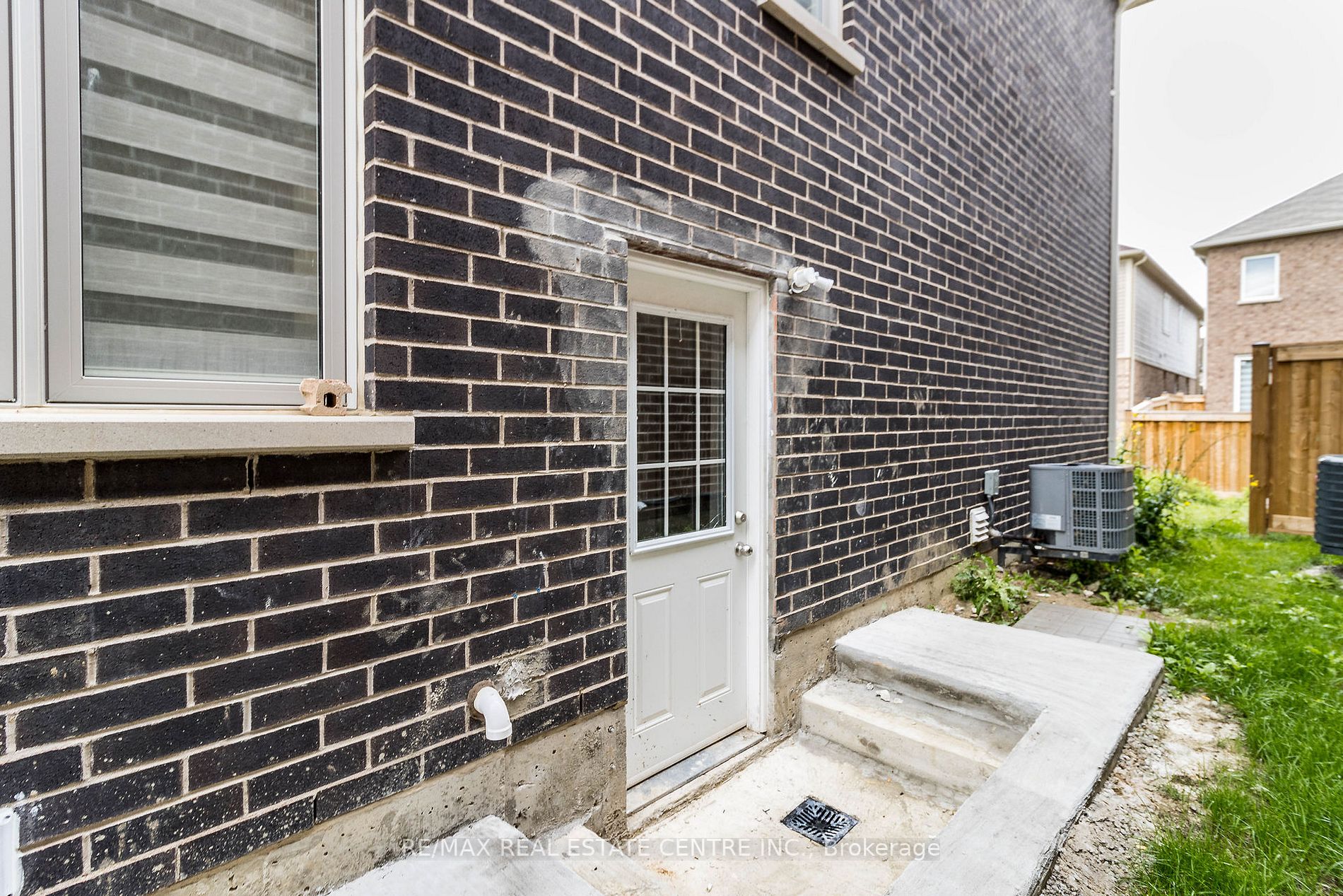 72 Circus Cres