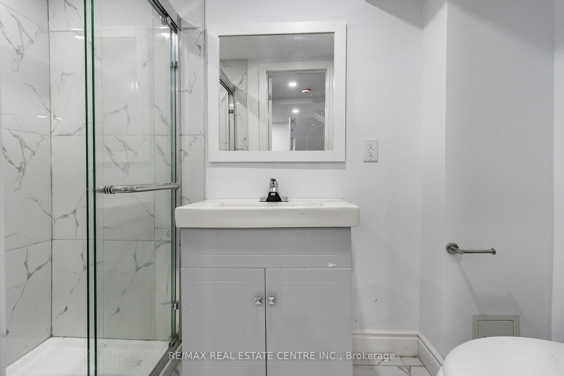 72 Circus Cres