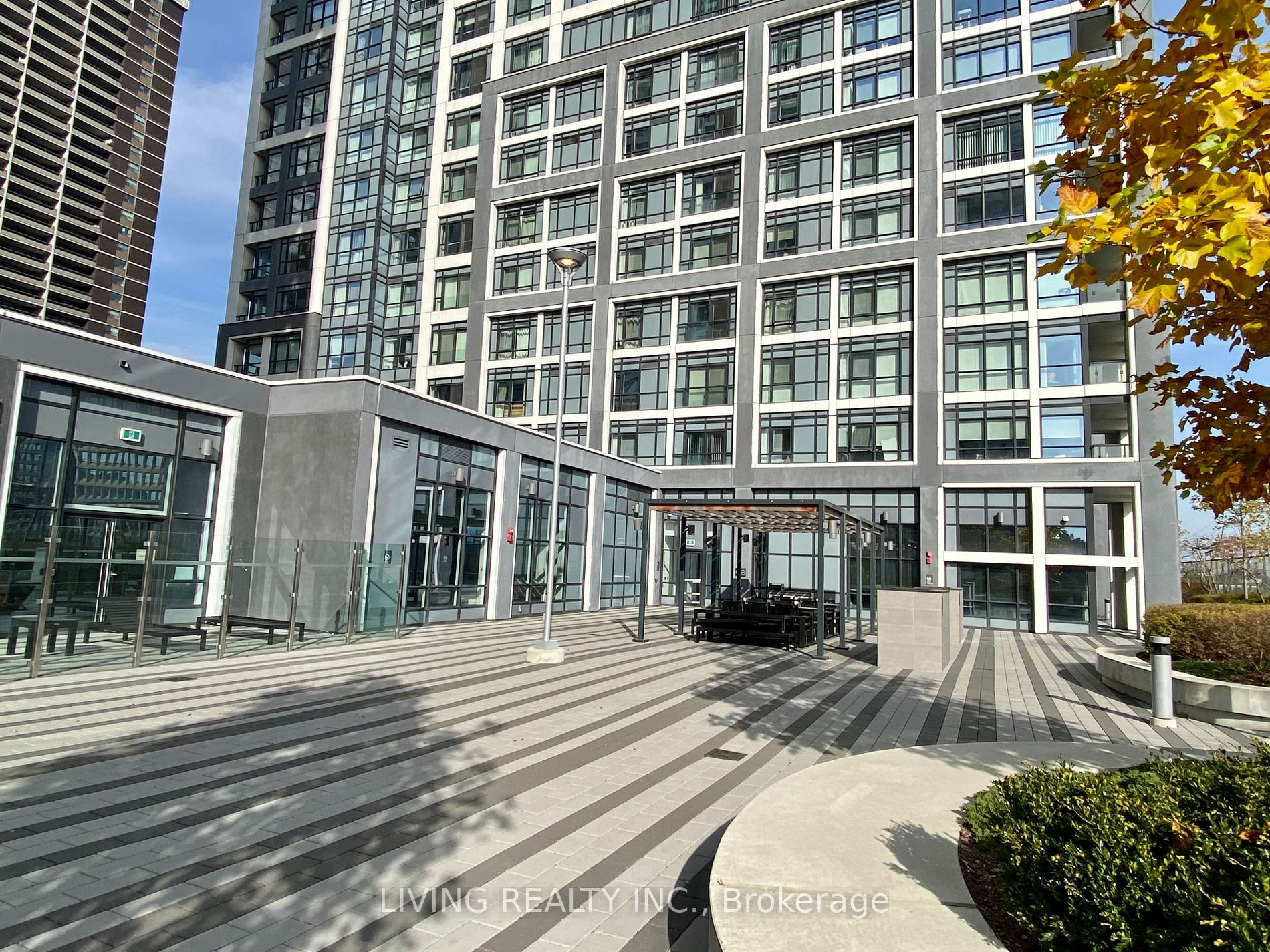 5 Mabelle Ave, #2736