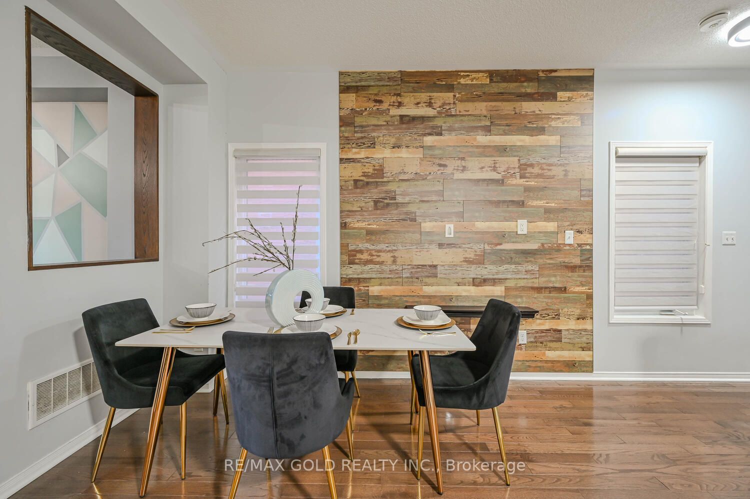 10 Gulfbrook Circ