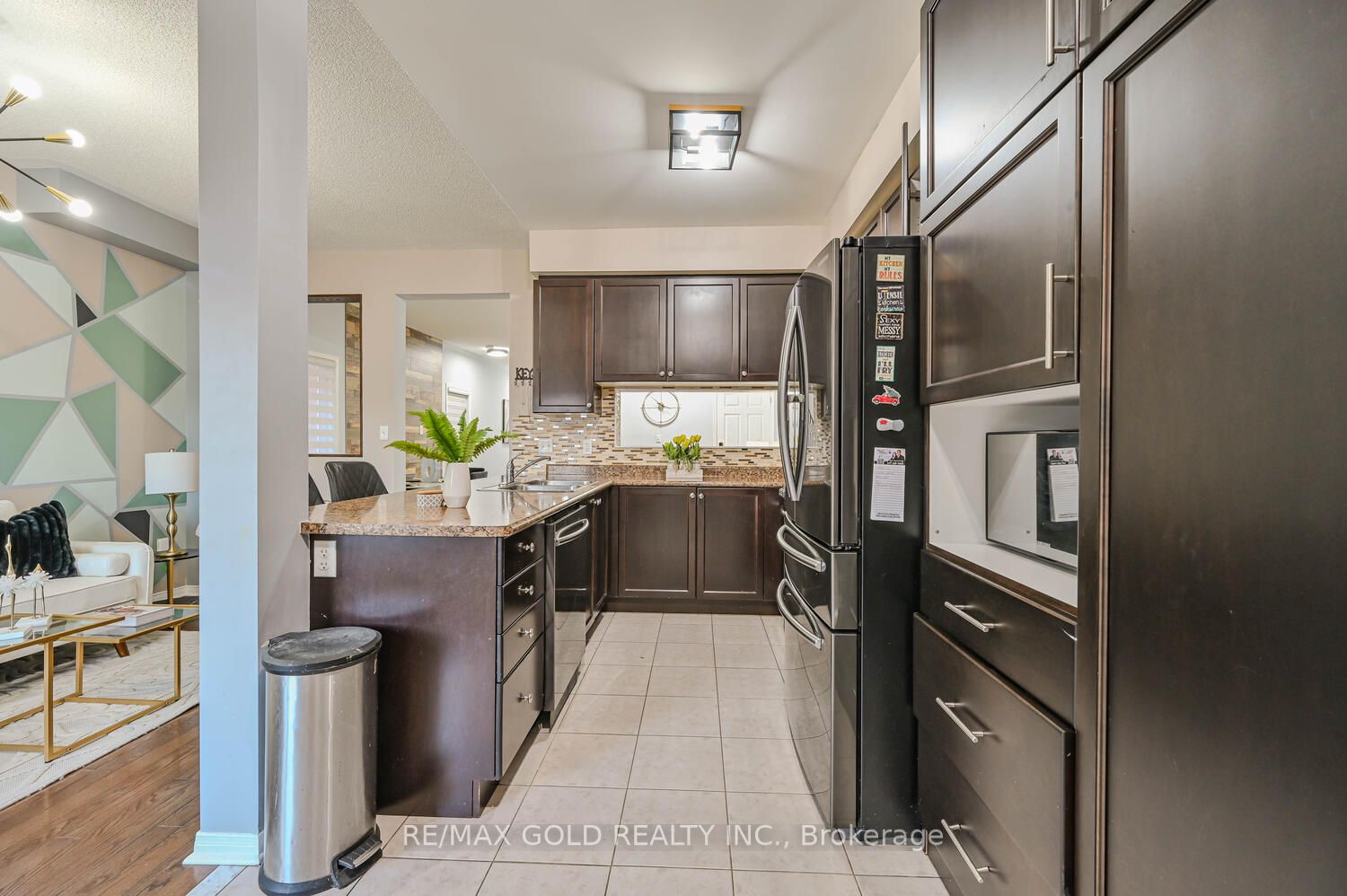 10 Gulfbrook Circ