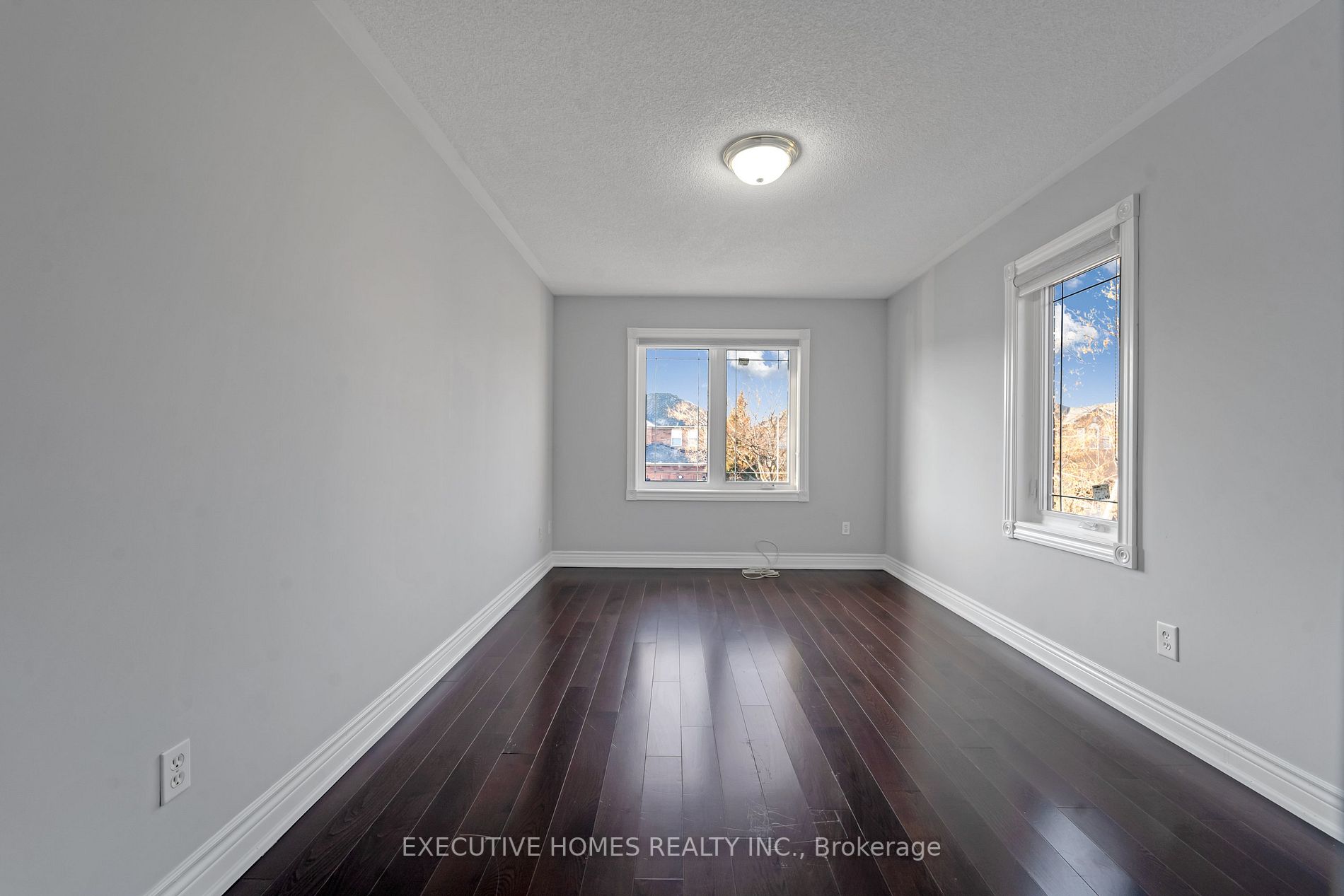 23 Secord Cres