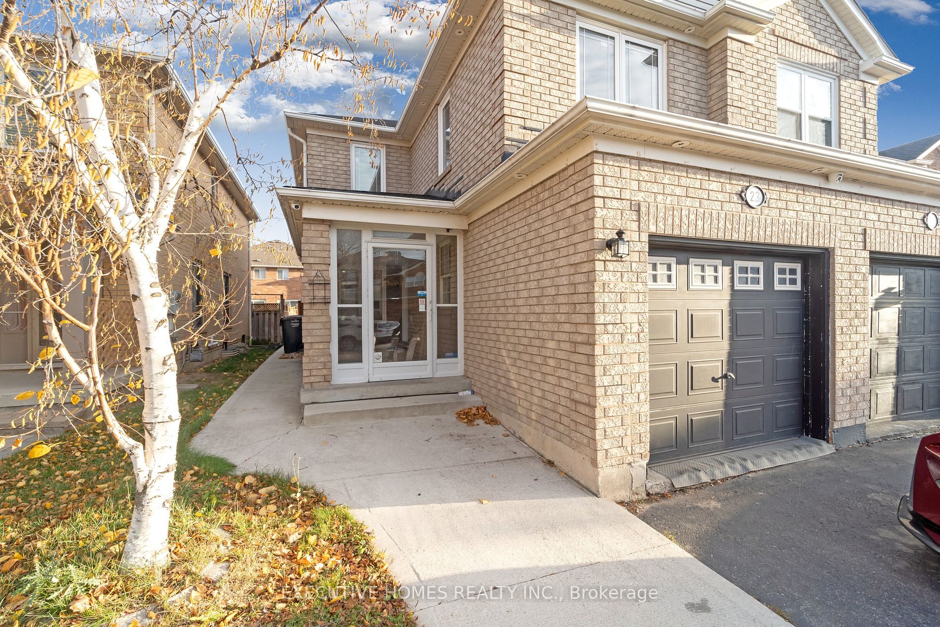 23 Secord Cres